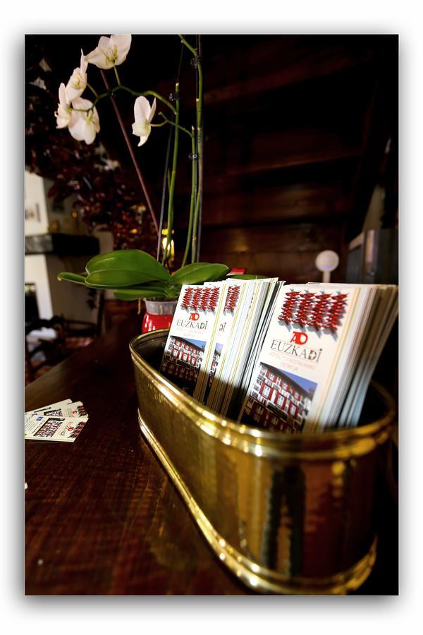 Hotel Euzkadi 埃斯珀莱特 外观 照片